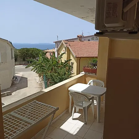 Mare E Piscina *